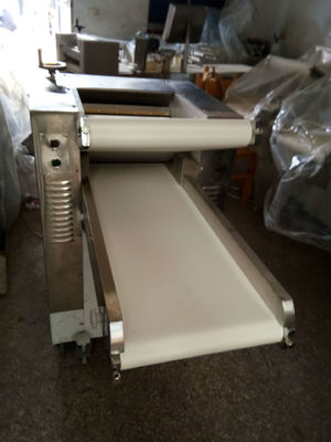 Thép không gỉ Croissant Máy cuộn giấy bột tự động 300kg/h